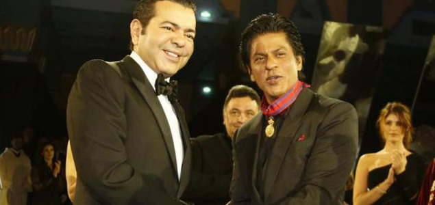 Shah Rukh gets Moroccos medal of honour