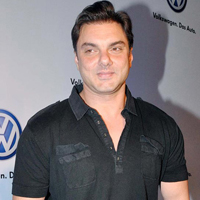 Shah Rukh bhai welcome to join CCL team, says Sohail