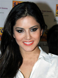 Sunny Leone set for debut stage performance