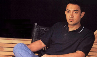 Id love to do Rajkumar Hiranis film: Aamir