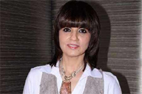Overwhelming to win award for Marathi film: Neeta Lulla