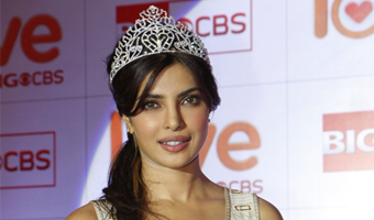 Priyanka named Indias Glam Diva 