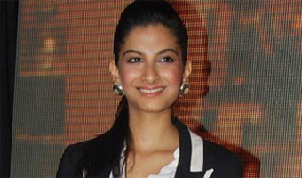 Rhea Kapoor to adapt book again for Herogiri