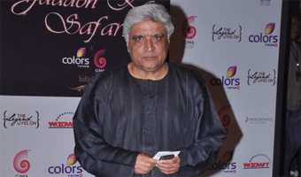 Javed Akhtar hopes to resolve Zanjeer issue amicably