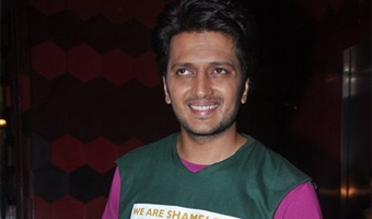 Kya Super Kool... doesnt make fun of K3G: Riteish
