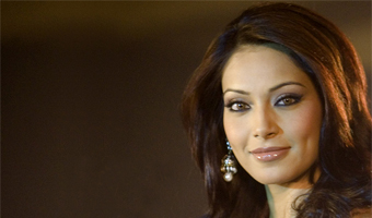 Avoid link ups, says Bipasha 