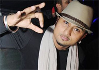 Now Honey Singh set to conquer Bollywood