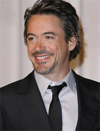 Downey. Jr wont quit Iron Man role