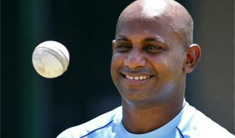 Sanath Jayasuriya grooves to Tama tama loge