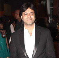 Manshukani in search of a pretty girl