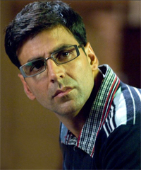 Poverty in the country saddens Akshay
