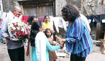 Slums to royalty: Oprah showcases shades of India