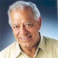 Fans bid tearful goodbye to Dara Singh