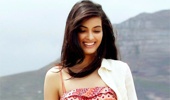 Venkat Prabhu keen to cast Diana Penty in Biriyani