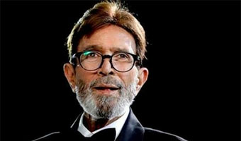 Rajesh Khanna fine, undergoing tests