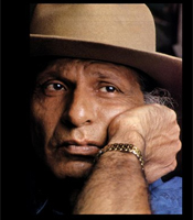 Bollywood pays tribute to Ashok Mehta