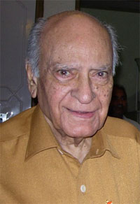 A.K.Hangal: Once an actor, always an actor