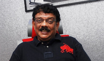 Priyadarshan busy as bee, thanks to new projects