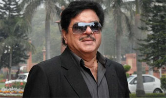 Shatrughan Sinha discharged from hospital