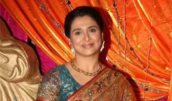 Supriya Pilgaonkar does Hawa hawaai