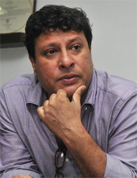 People from outside Mumbai are very rooted: Tigmanshu Dhulia