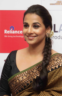 Vidya signs Rs.5 crore sari endorsement deal