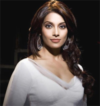 I had a broken life, but Ive evolved now: Bipasha