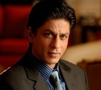 SRK ek kamre mein band a la Bobby