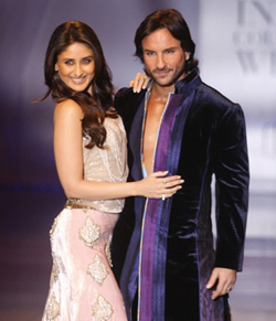 Kareena mum over wedding date, converting to Islam