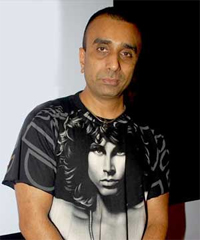 Actors are like little children: Sanjay Gadhvi