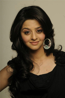 Paradesi experience was magical for Vedhika