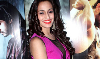 Singer Shweta Pandit turns chawl girl for David