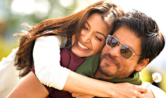 Anushka tags Shah Rukh most romantic actor