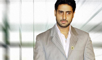 Post award, Abhishek thanks Bol Bachchan team