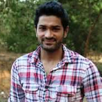 Mrunal Jain happy essaying grey shades