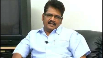 KS Ravikumar acts in Onbadhula Guru  