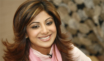 Shilpa calls on women to turn their own saviours