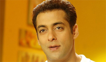 Salman Khan supports Kamal Haasan