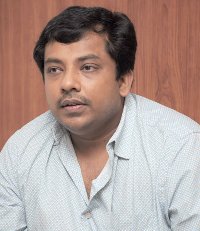 Comedian Sathyan hits half century 