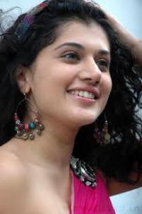 Taapsee replaces Lakshmi Rai in Muni 3 