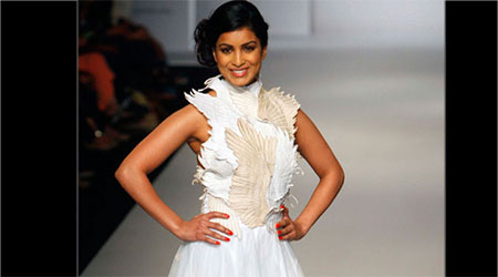 Pallavi Sharda turns Rajputani for Samant Chauhan at WIFW