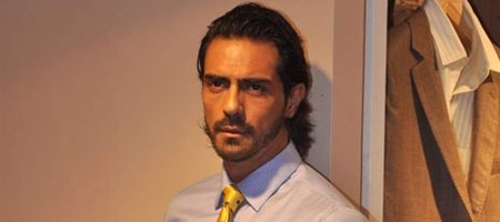 Arjun Rampal launches official Facebook page