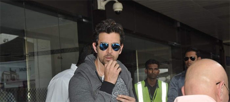 Hrithik urges children to write more