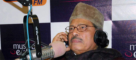 Manna Deys daughter rejects Mamatas request for Kolkata funeral