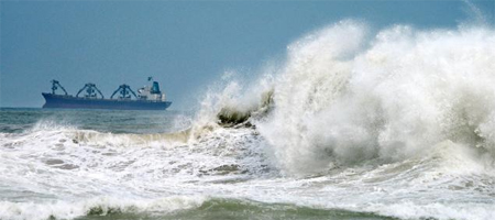 Celebrities pray for Phailin victim