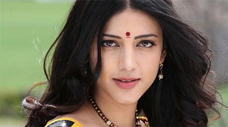 Shruti Haasan attacked by stranger at her home