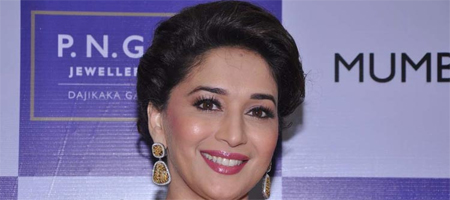 No cricket without Sachin for Madhuri Dixit