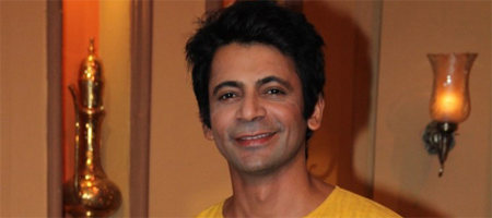 Sunil Grover to host Zee Rishtey Awards 2013
