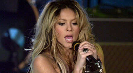Shakira's new song set for January 2014 release | nowrunning