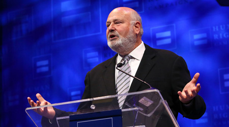 Rob Reiner participates in charity work